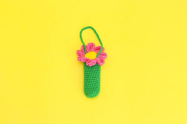Crochet Lip-balm Holder (one piece) Pink