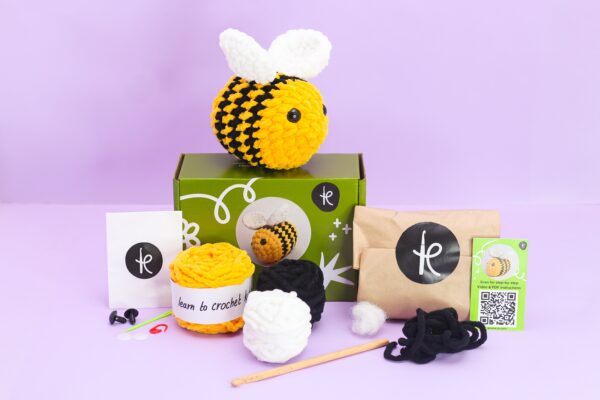 Crochet Bee DIY Kit